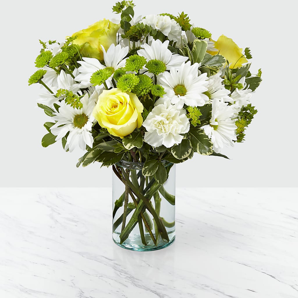 Happy Day Bouquet – ILLUSIONS FLORAL & GIFTS LLC, Marshfield WI