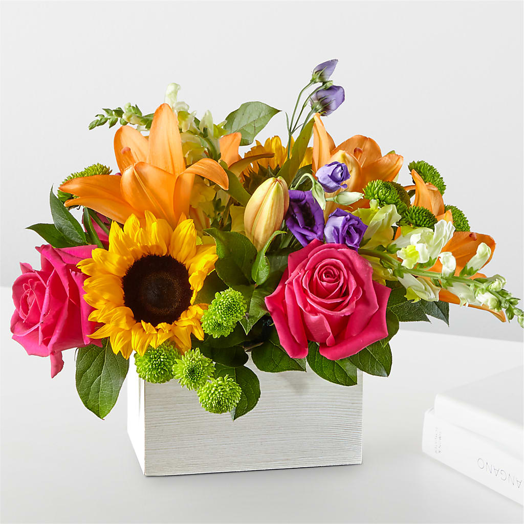 Best Day Box Bouquet – ILLUSIONS FLORAL & GIFTS LLC, Marshfield WI
