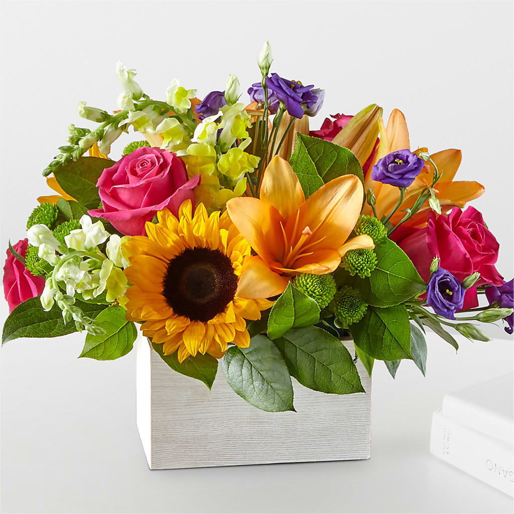 Best Day Box Bouquet – ILLUSIONS FLORAL & GIFTS LLC, Marshfield WI