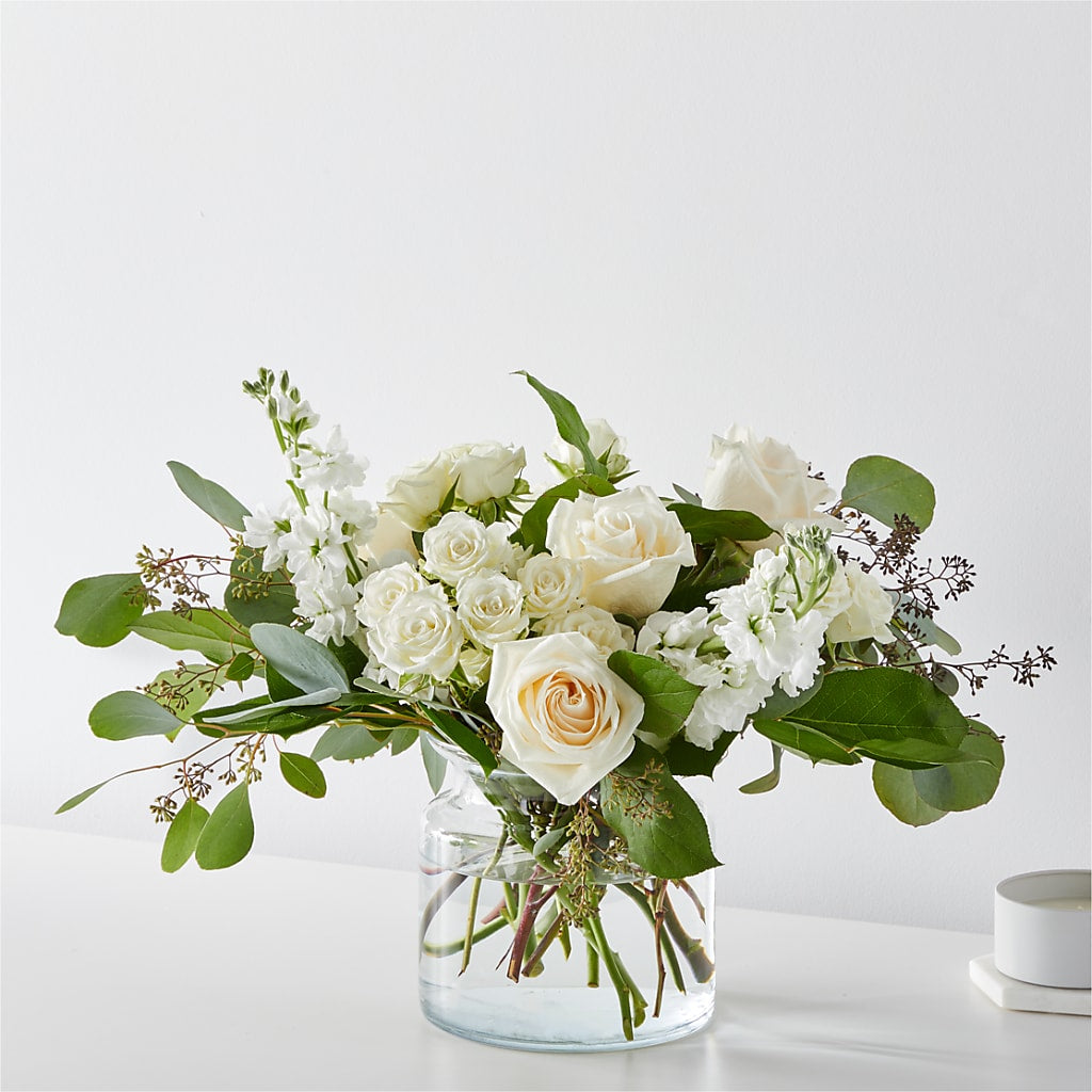 Fresh Linen Bouquet – ILLUSIONS FLORAL & GIFTS LLC, Marshfield WI