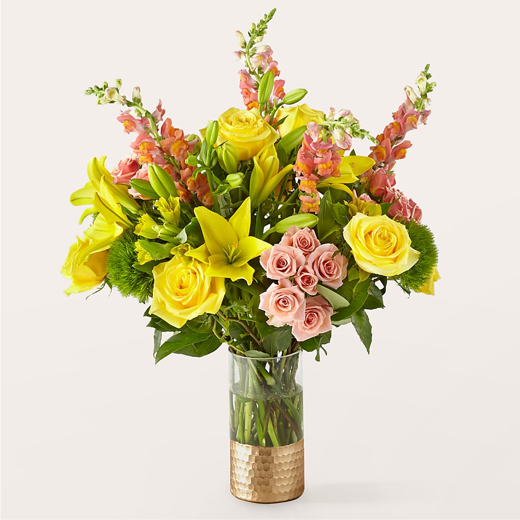 Getaway Bouquet – ILLUSIONS FLORAL & GIFTS LLC, Marshfield WI