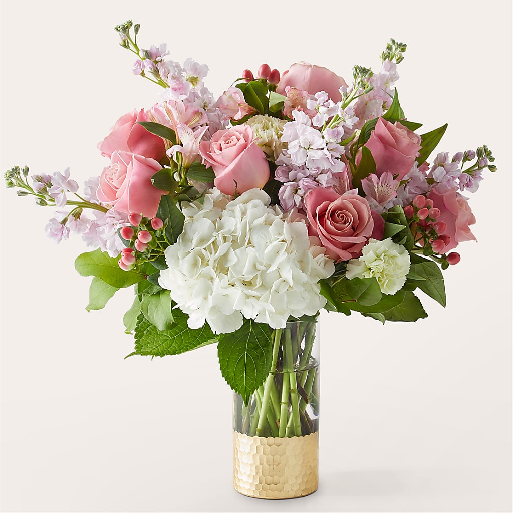 Little Luxuries Bouquet – ILLUSIONS FLORAL & GIFTS LLC, Marshfield WI