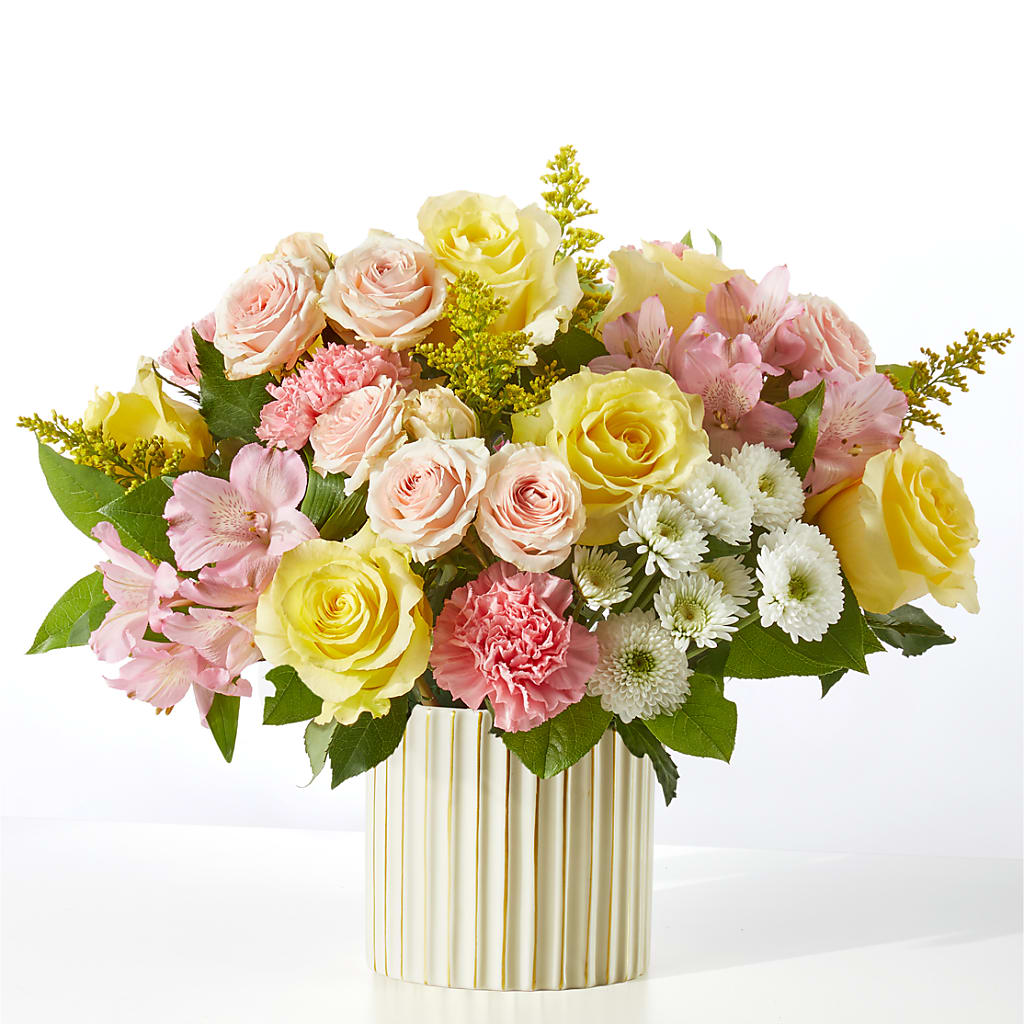 Watercolors Bouquet – ILLUSIONS FLORAL & GIFTS LLC, Marshfield WI