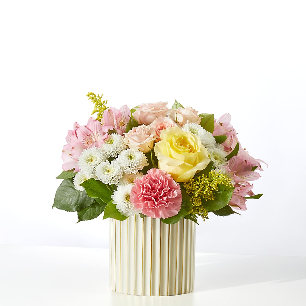 Watercolors Bouquet – ILLUSIONS FLORAL & GIFTS LLC, Marshfield WI