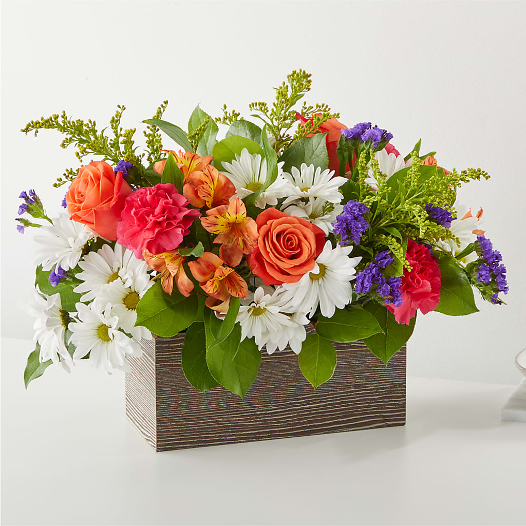 Oopsie Daisy Box Bouquet – ILLUSIONS FLORAL & GIFTS LLC, Marshfield WI