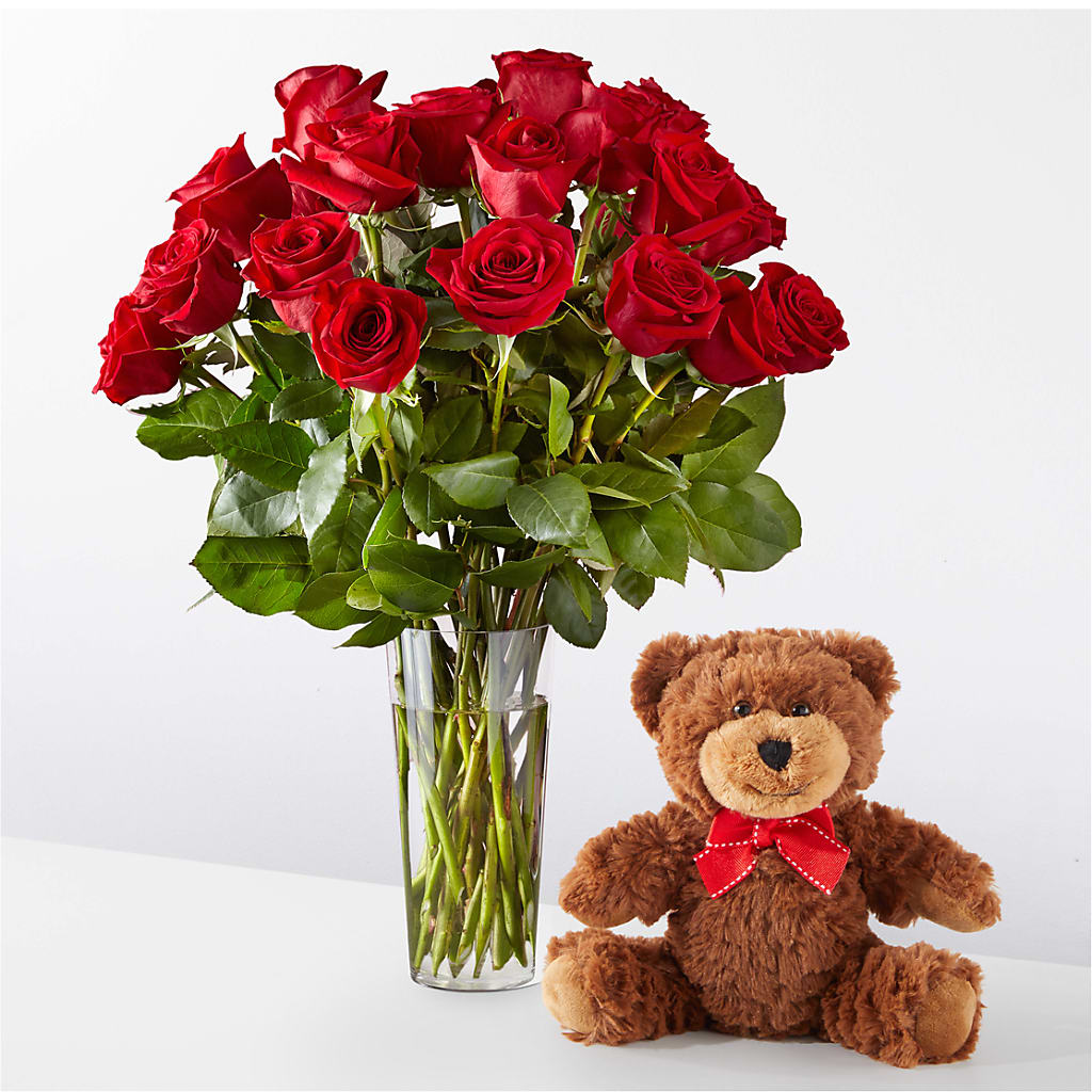 Romantic Long Stem Red Rose Bouquet Bundles – ILLUSIONS FLORAL & GIFTS LLC, Marshfield WI