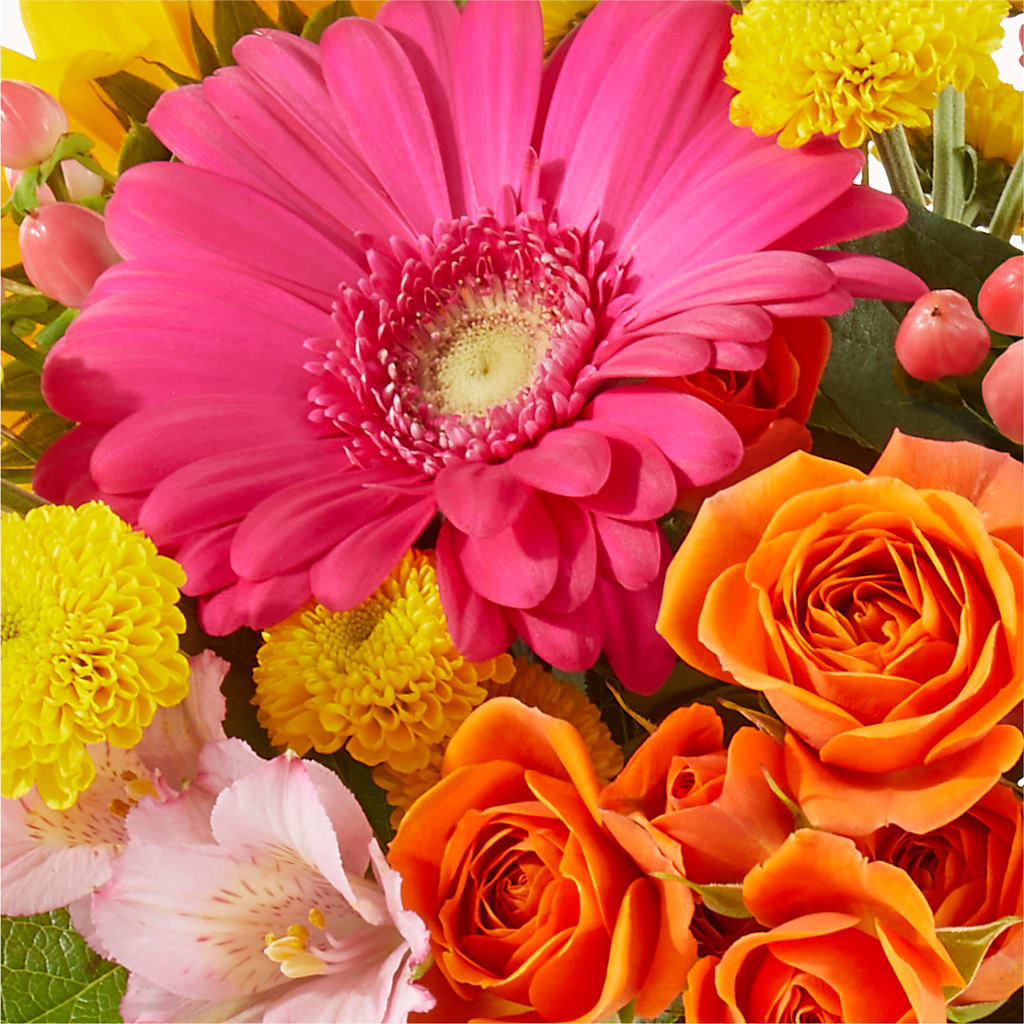 Florist Original Mixed Bouquet – ILLUSIONS FLORAL & GIFTS LLC, Marshfield WI