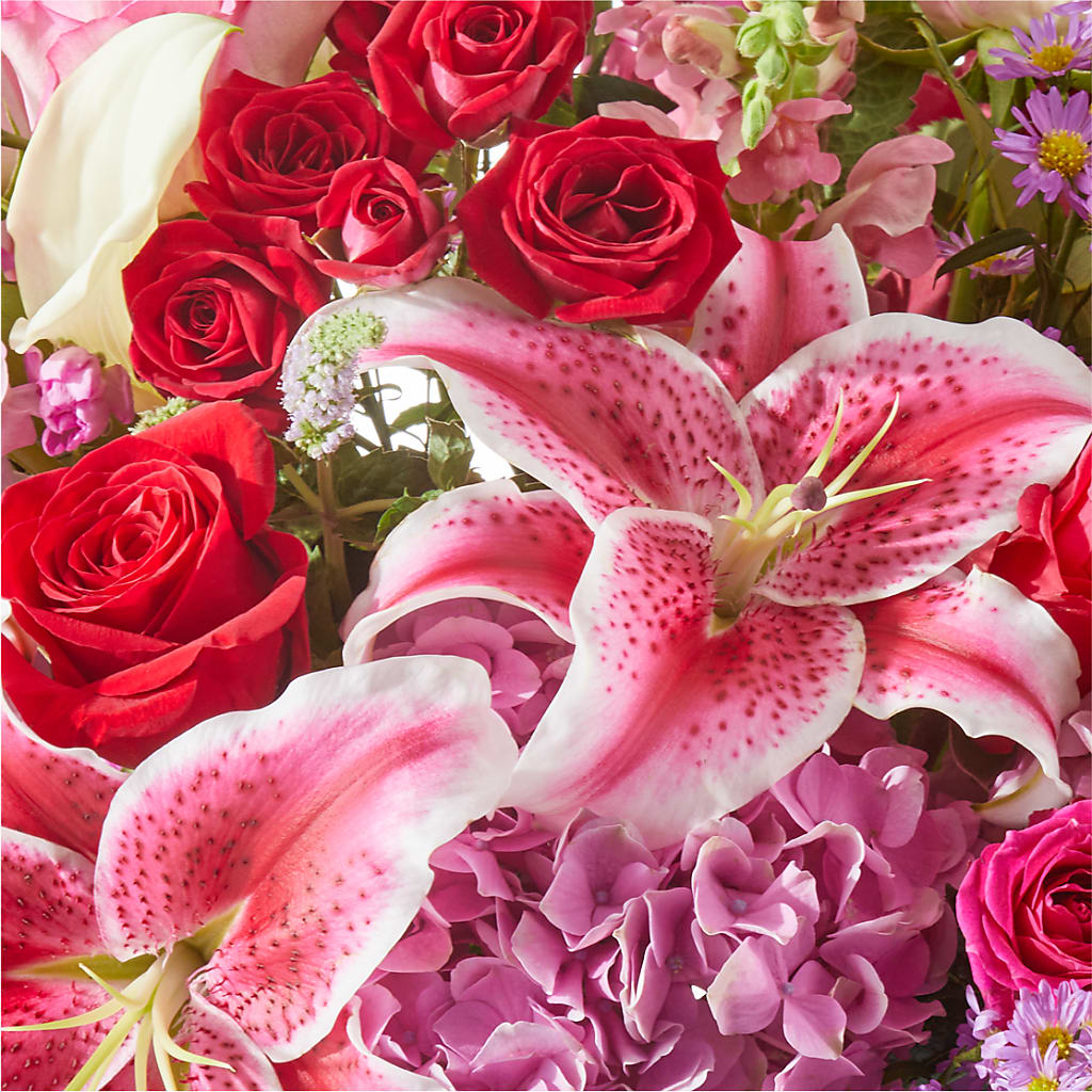 Better Together - A Luxury Florist Original – ILLUSIONS FLORAL & GIFTS LLC, Marshfield WI