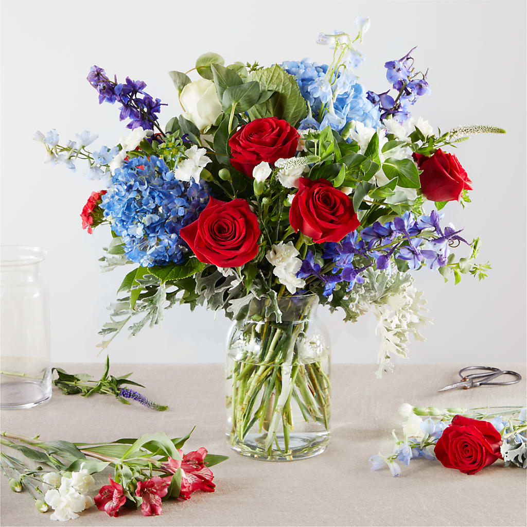 Star Spangled - A Florist Original – ILLUSIONS FLORAL & GIFTS LLC, Marshfield WI