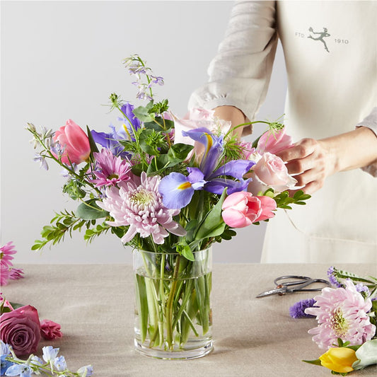 Pastel Tradition - A Florist Original – ILLUSIONS FLORAL & GIFTS LLC, Marshfield WI