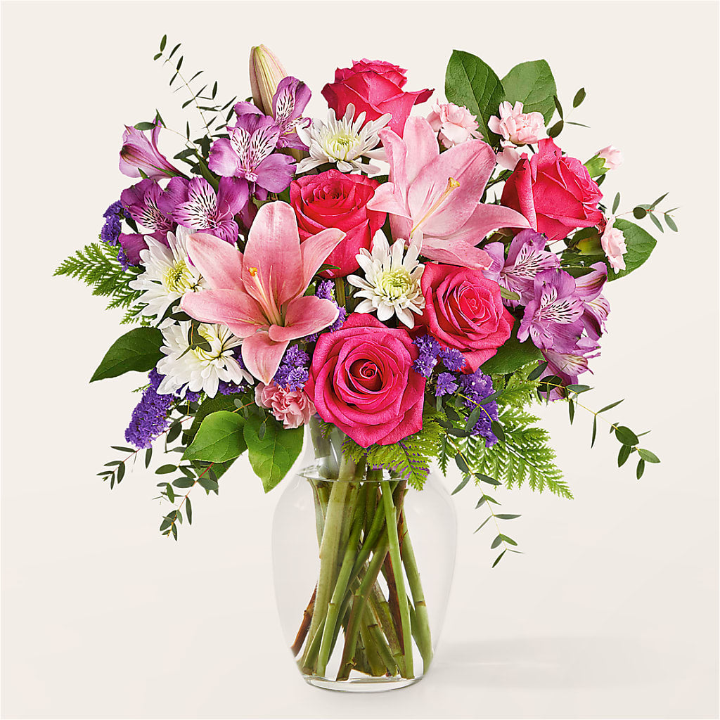 Lace & Pearls Bouquet – ILLUSIONS FLORAL & GIFTS LLC, Marshfield WI