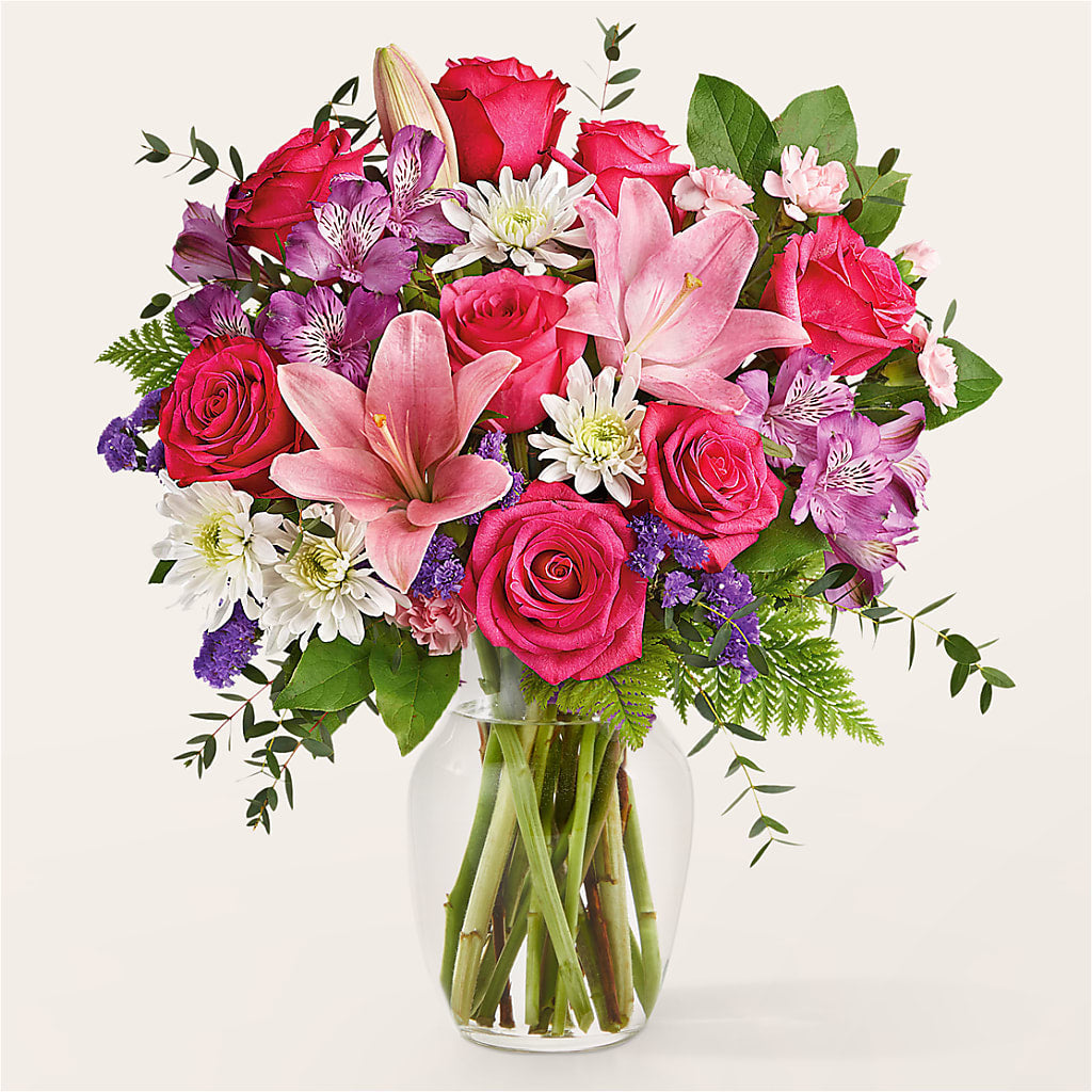 Lace & Pearls Bouquet – ILLUSIONS FLORAL & GIFTS LLC, Marshfield WI