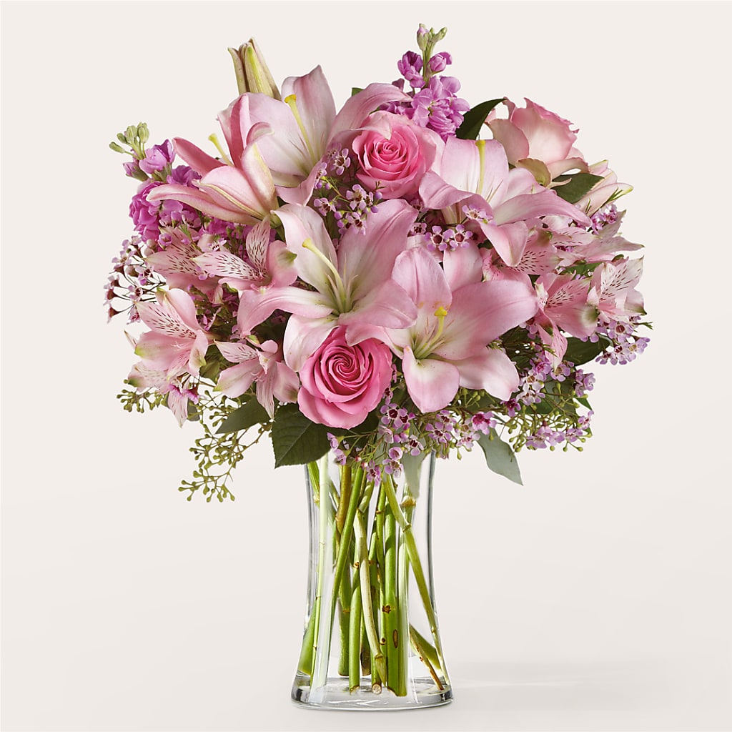 Gentle Gesture Bouquet – ILLUSIONS FLORAL & GIFTS LLC, Marshfield WI