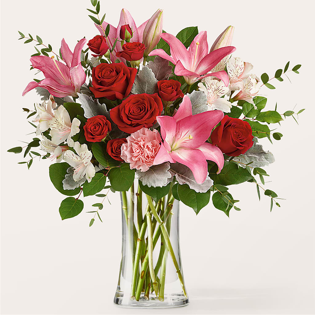 Everything to Me Bouquet – ILLUSIONS FLORAL & GIFTS LLC, Marshfield WI