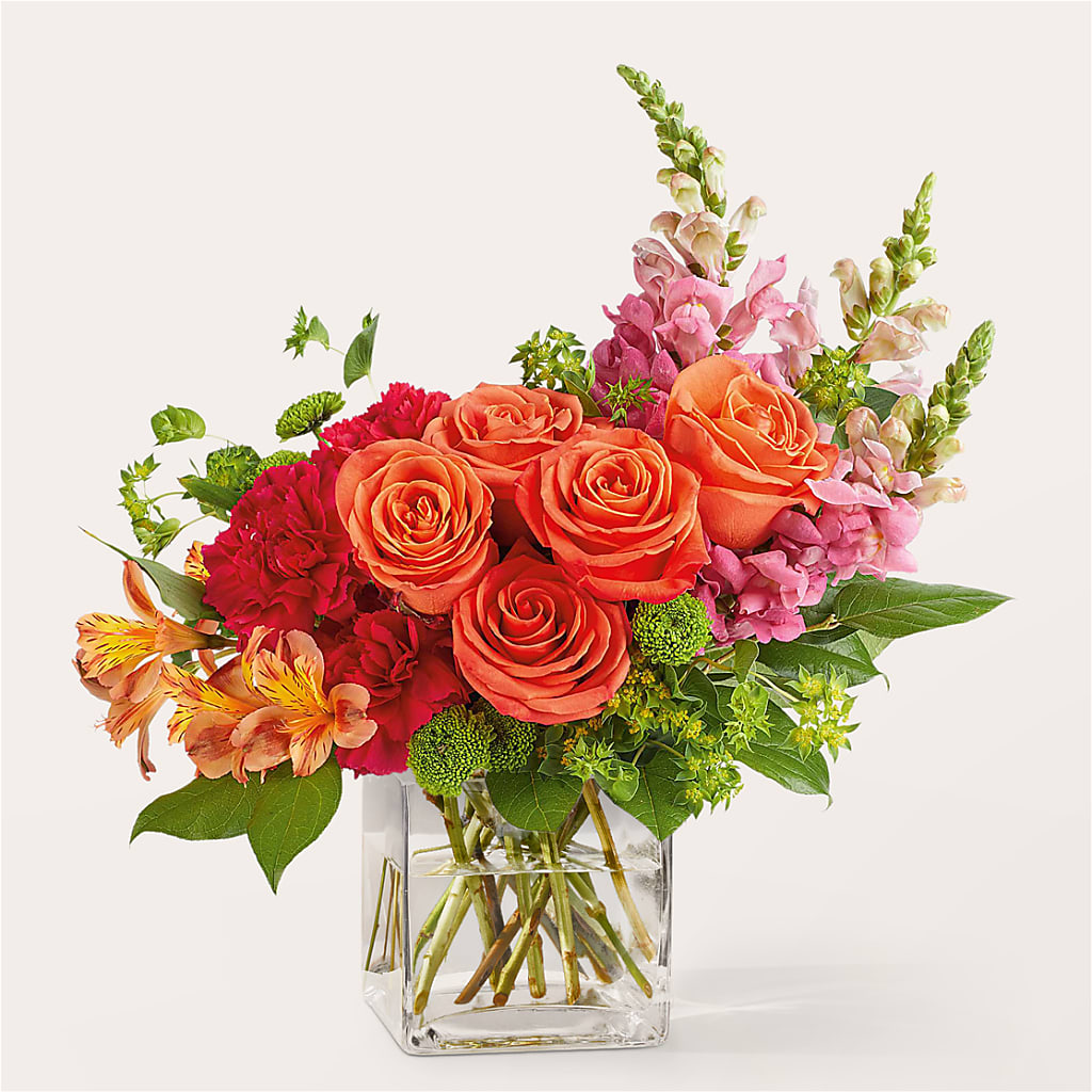 Cosmopolitan Bouquet – ILLUSIONS FLORAL & GIFTS LLC, Marshfield WI