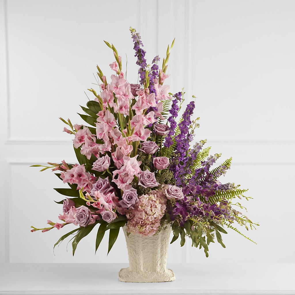 Flowing Garden Arrangement – ILLUSIONS FLORAL & GIFTS LLC, Marshfield WI