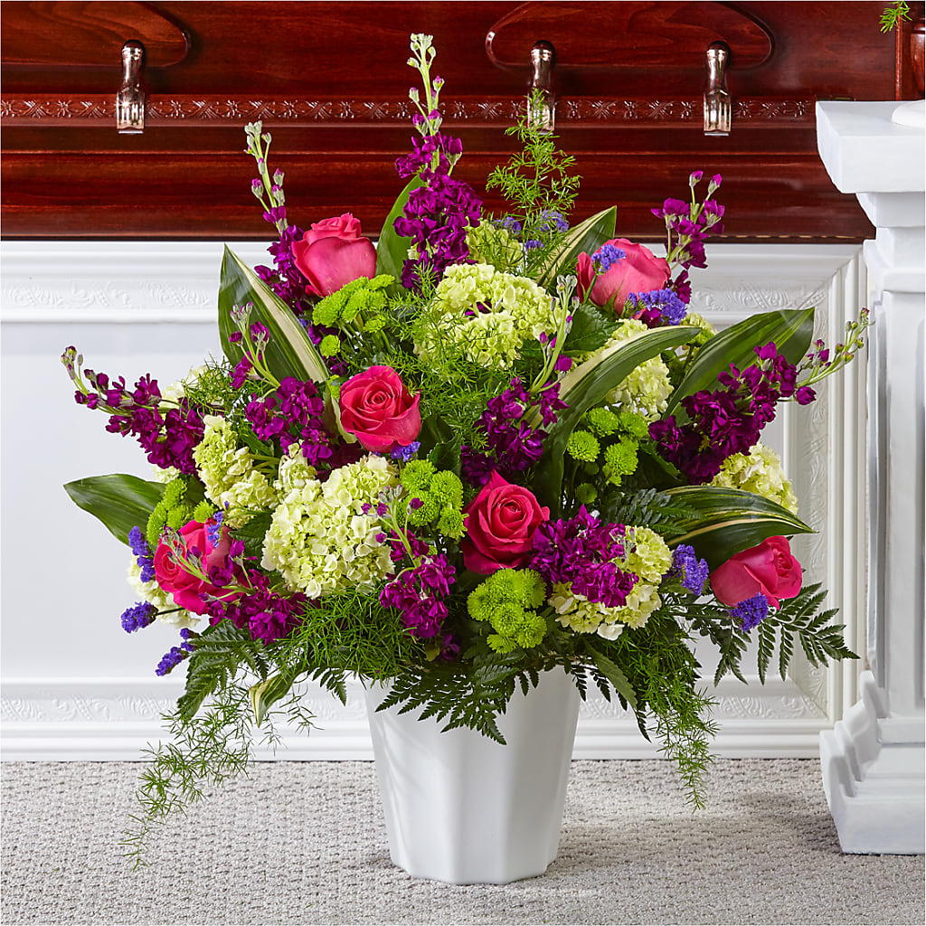 Beautiful Horizons Floor Basket – ILLUSIONS FLORAL & GIFTS LLC, Marshfield WI