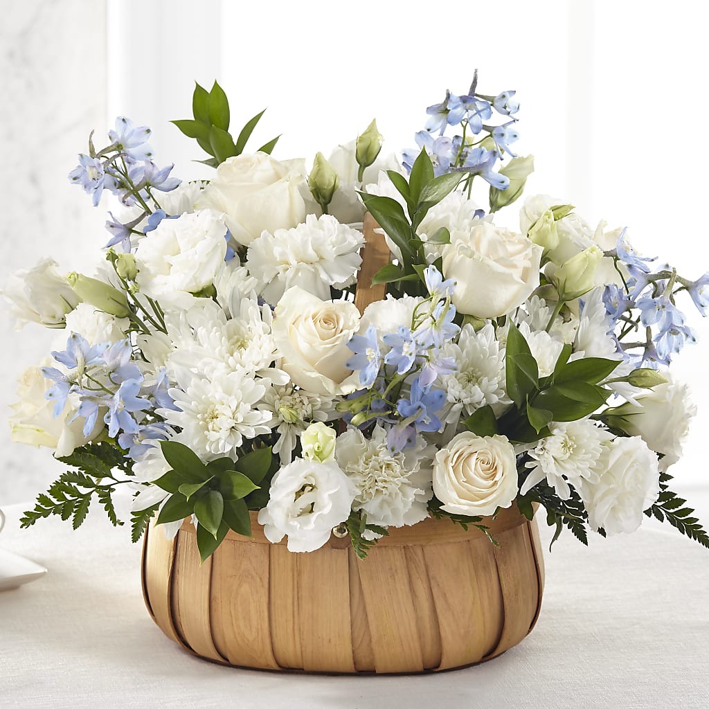 Sincerely Heartfelt Basket – ILLUSIONS FLORAL & GIFTS LLC, Marshfield WI