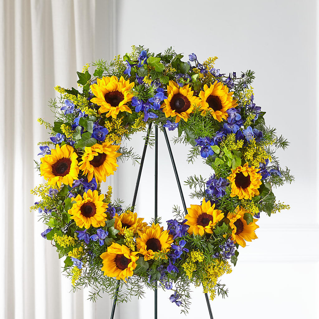 Bright Rays Wreath – ILLUSIONS FLORAL & GIFTS LLC, Marshfield WI