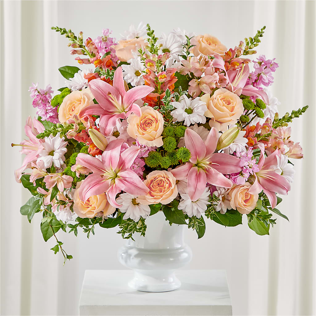 Heartfelt Gesture Urn Arrangement – ILLUSIONS FLORAL & GIFTS LLC, Marshfield WI