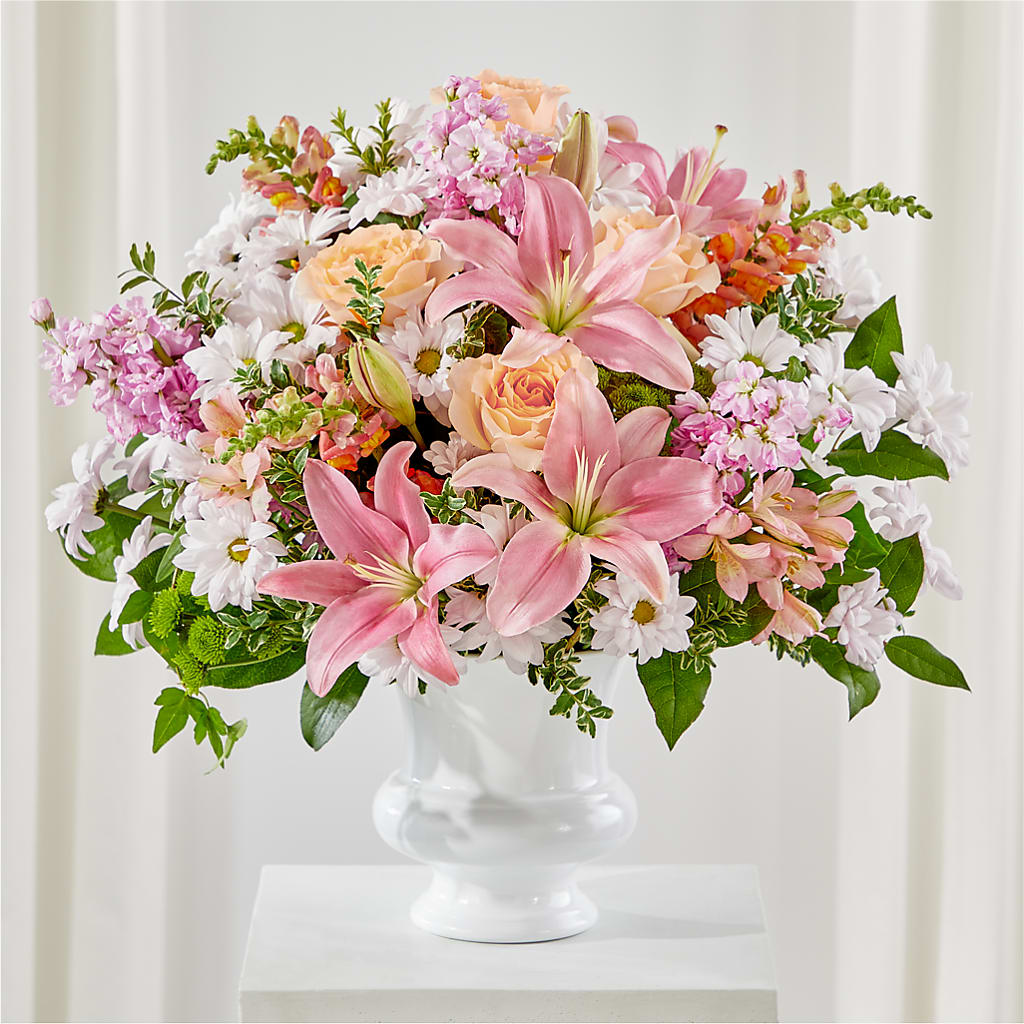 Heartfelt Gesture Urn Arrangement – ILLUSIONS FLORAL & GIFTS LLC, Marshfield WI