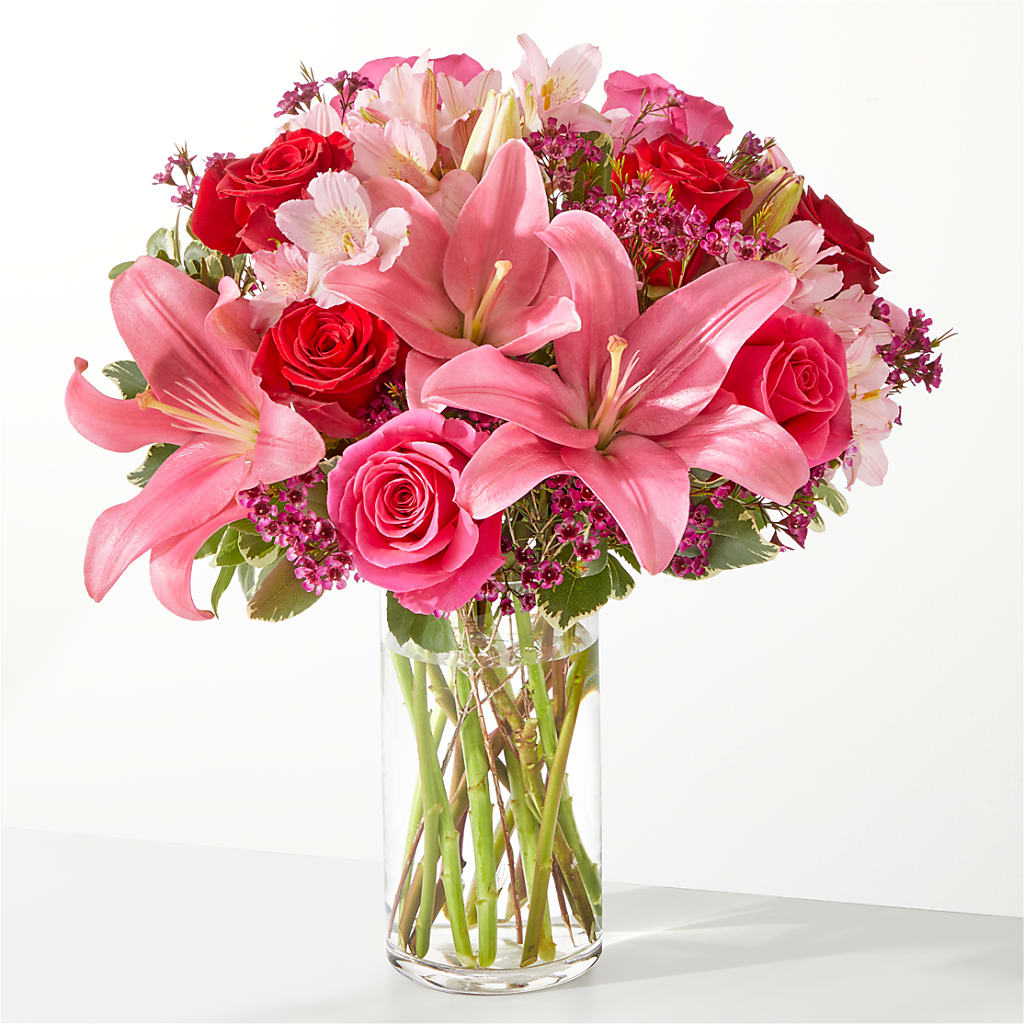 Lucky in Love Bouquet – ILLUSIONS FLORAL & GIFTS LLC, Marshfield WI