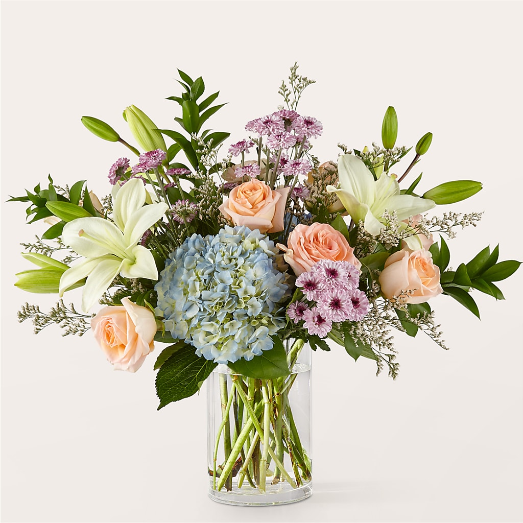 Slow Mornings Bouquet – ILLUSIONS FLORAL & GIFTS LLC, Marshfield WI
