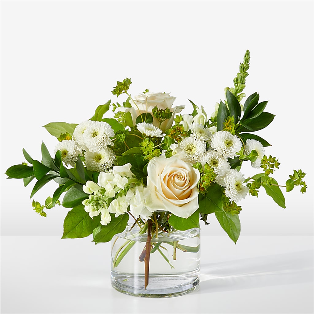 Hint of Vanilla Bouquet – ILLUSIONS FLORAL & GIFTS LLC, Marshfield WI