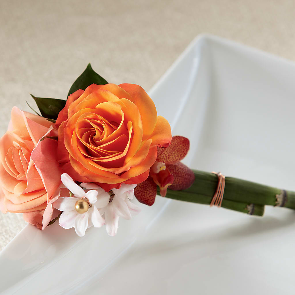 Sunset Dream Boutonniere – ILLUSIONS FLORAL & GIFTS LLC, Marshfield WI