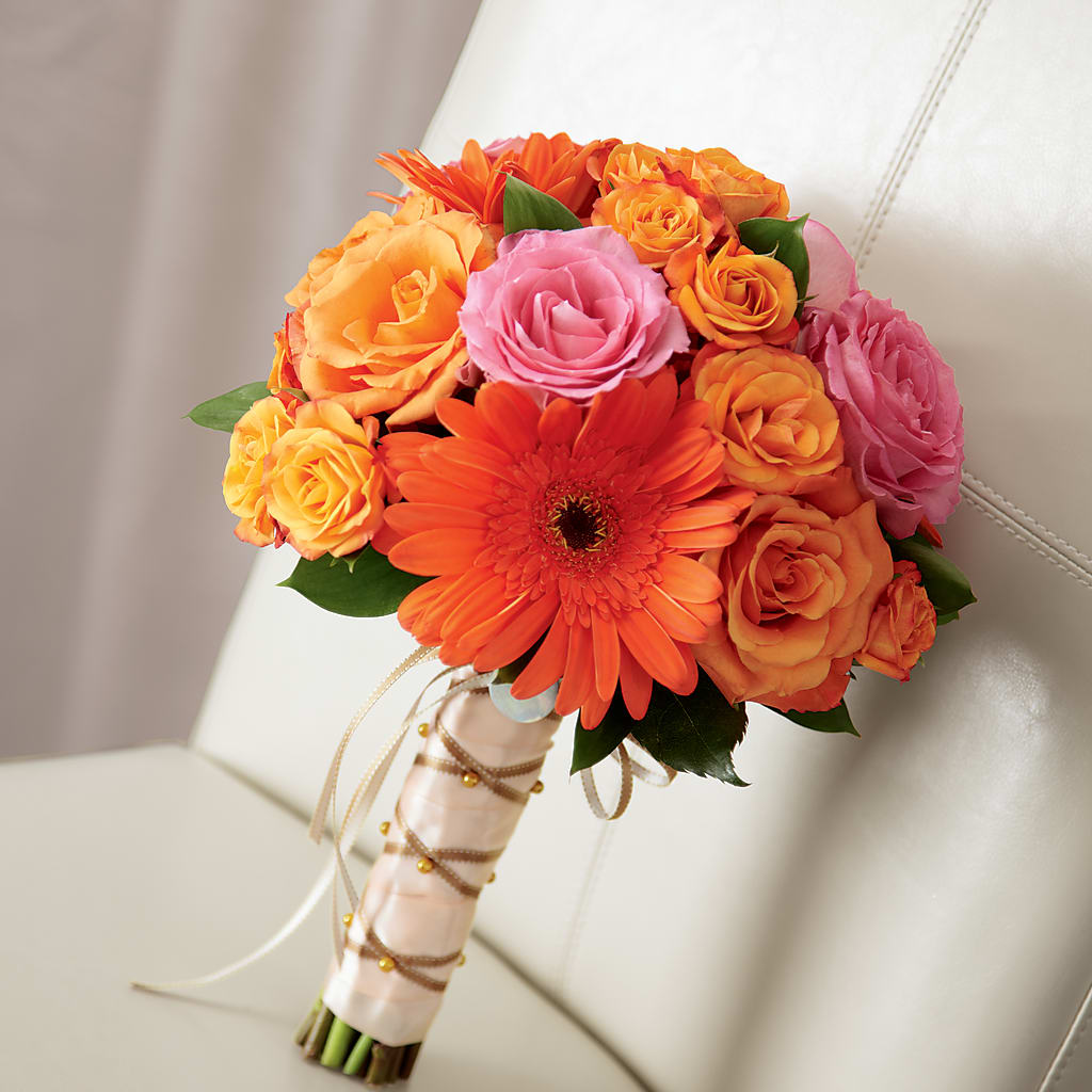 Lifetime of Love Bouquet – ILLUSIONS FLORAL & GIFTS LLC, Marshfield WI