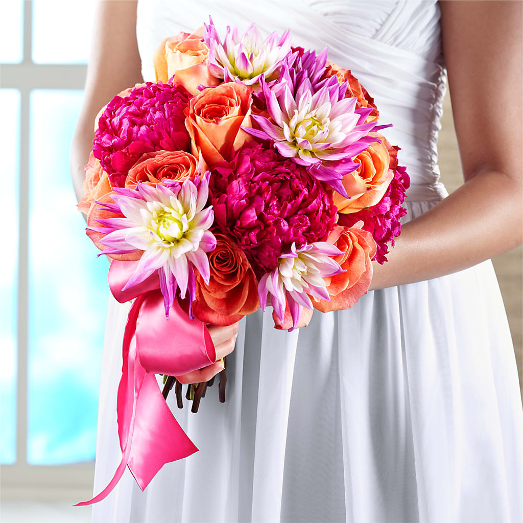 New Love Bouquet – ILLUSIONS FLORAL & GIFTS LLC, Marshfield WI