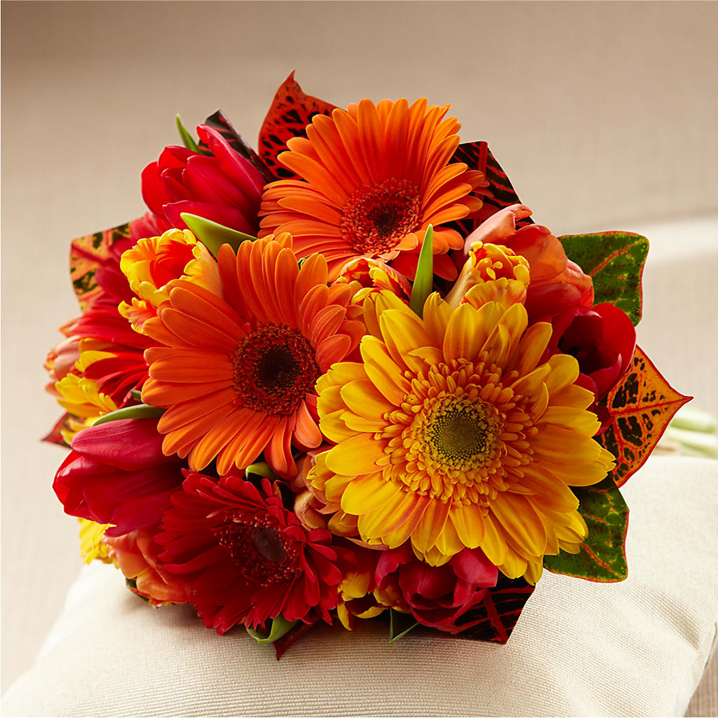Sunglow Bouquet – ILLUSIONS FLORAL & GIFTS LLC, Marshfield WI