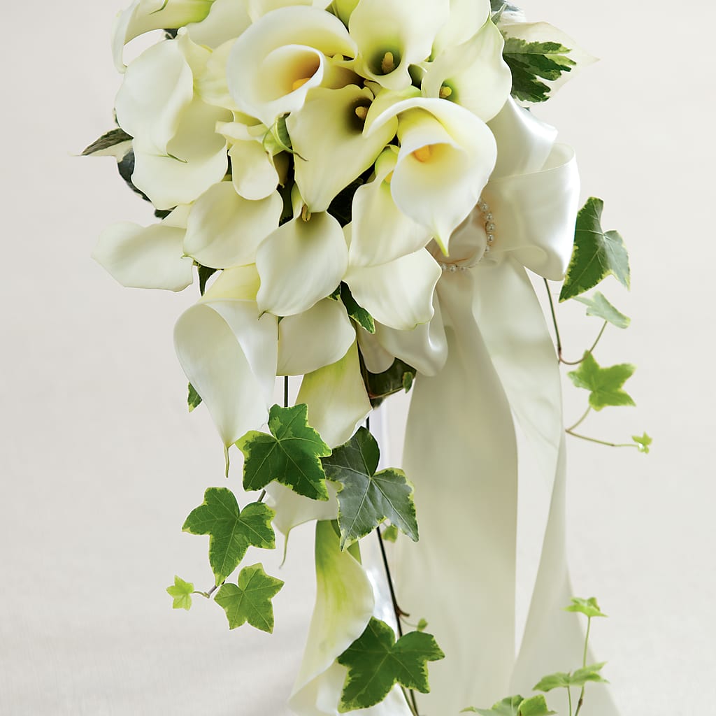 White Chapel Bouquet – ILLUSIONS FLORAL & GIFTS LLC, Marshfield WI
