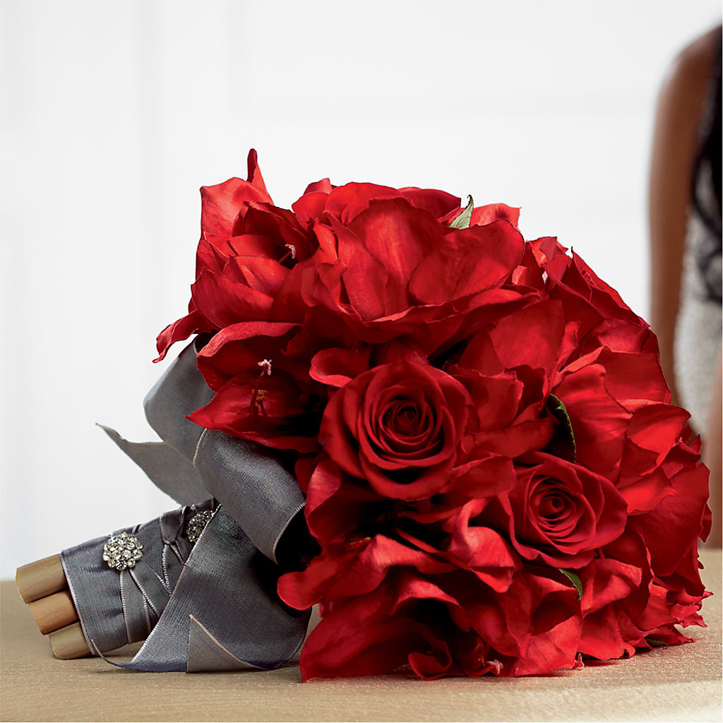 Heart's Happiness Bouquet – ILLUSIONS FLORAL & GIFTS LLC, Marshfield WI