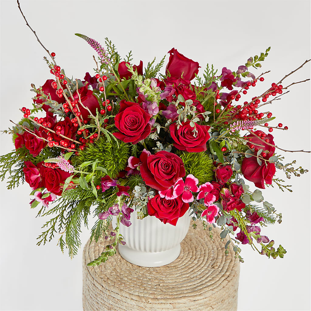 Big Red Bow Bouquet – ILLUSIONS FLORAL & GIFTS LLC, Marshfield WI