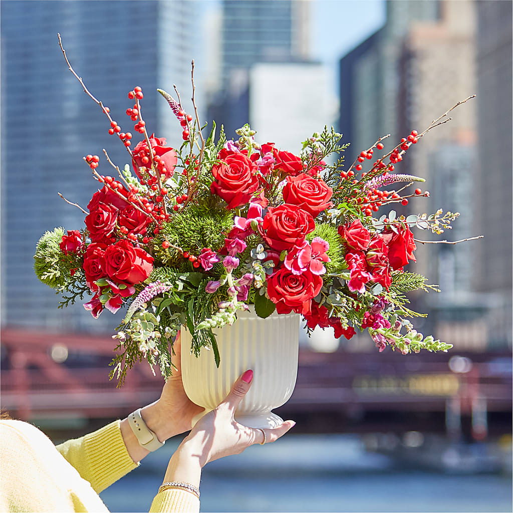 Big Red Bow Bouquet – ILLUSIONS FLORAL & GIFTS LLC, Marshfield WI