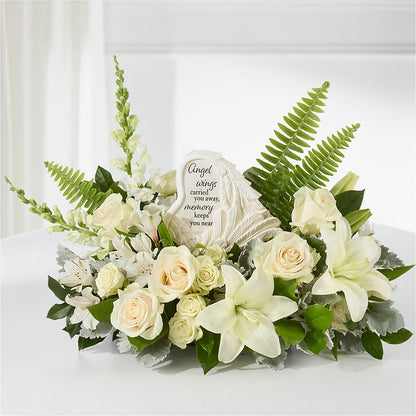 Holding You Close Arrangement – ILLUSIONS FLORAL & GIFTS LLC, Marshfield WI