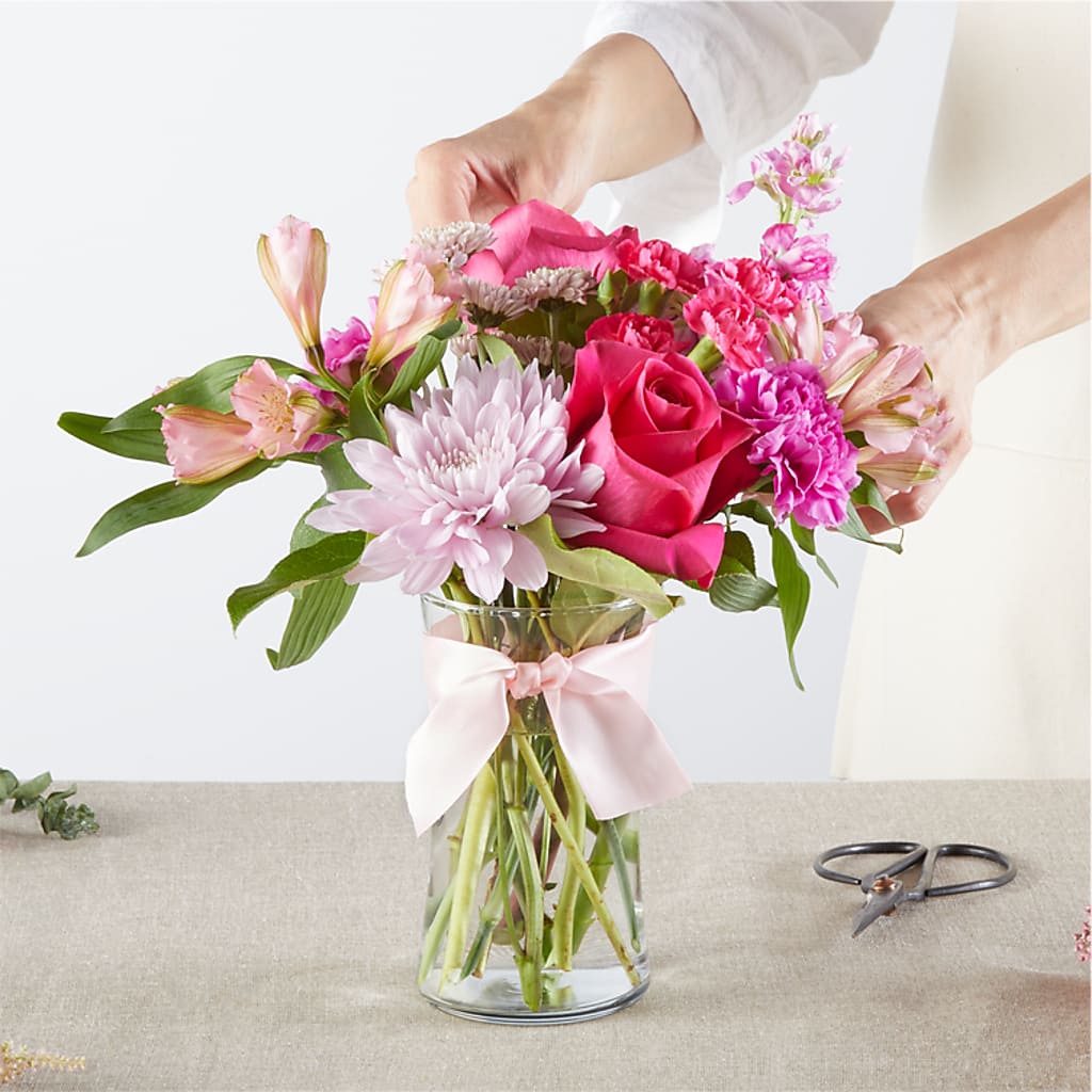 Pink Ribbon - A Florist Original – ILLUSIONS FLORAL & GIFTS LLC, Marshfield WI