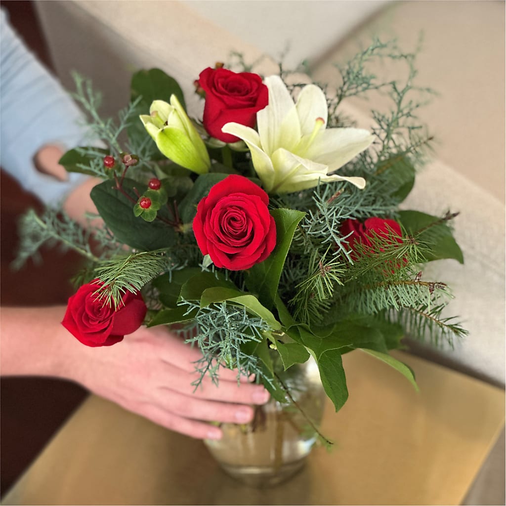 Glittering Lights Bouquet – ILLUSIONS FLORAL & GIFTS LLC, Marshfield WI