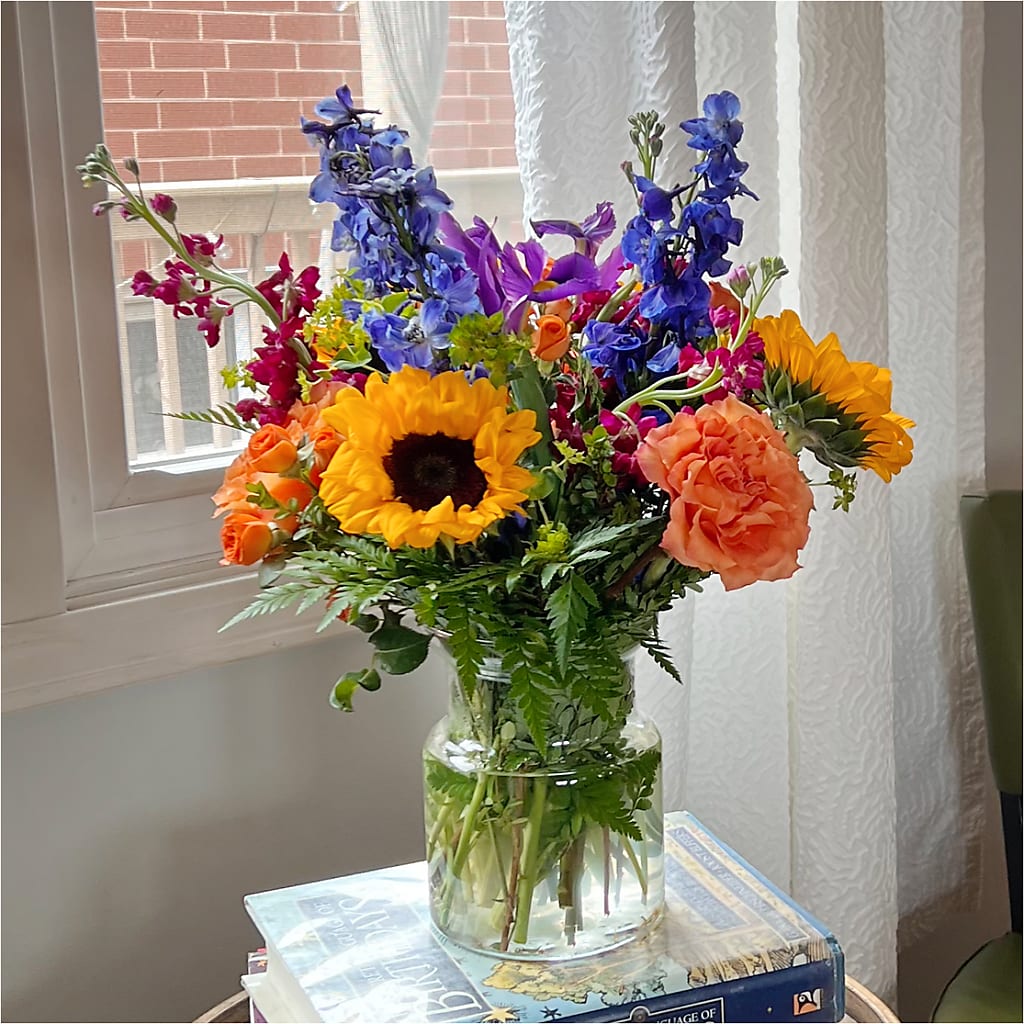 Rays of Life Bouquet – ILLUSIONS FLORAL & GIFTS LLC, Marshfield WI