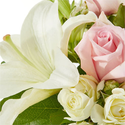 Kindhearted Bouquet – ILLUSIONS FLORAL & GIFTS LLC, Marshfield WI