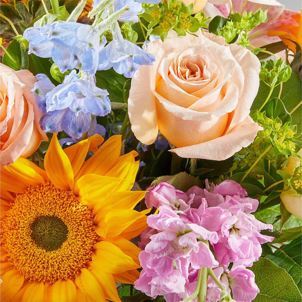 Dreamy Meadows Bouquet – ILLUSIONS FLORAL & GIFTS LLC, Marshfield WI