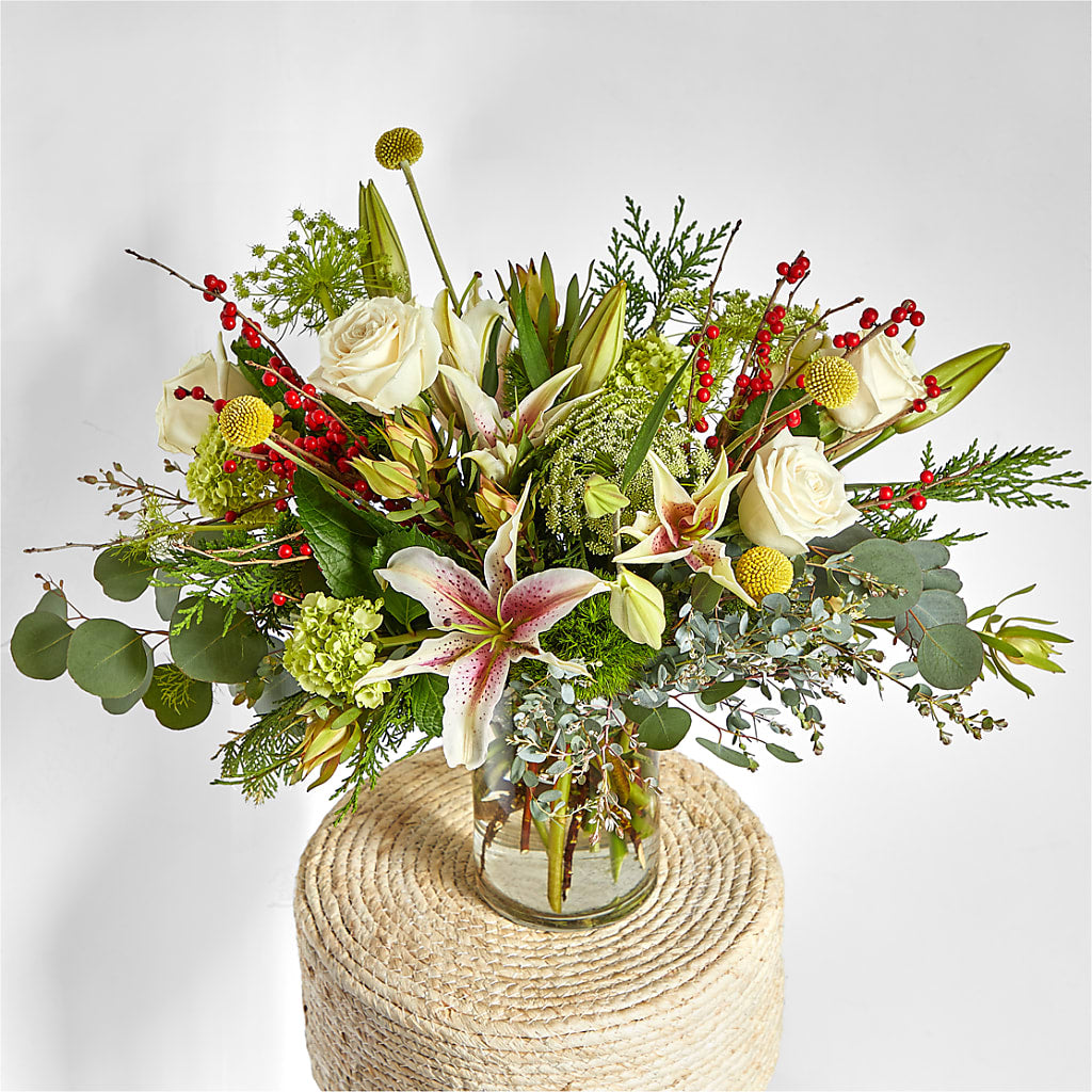 Berry & Bright Bouquet – ILLUSIONS FLORAL & GIFTS LLC, Marshfield WI