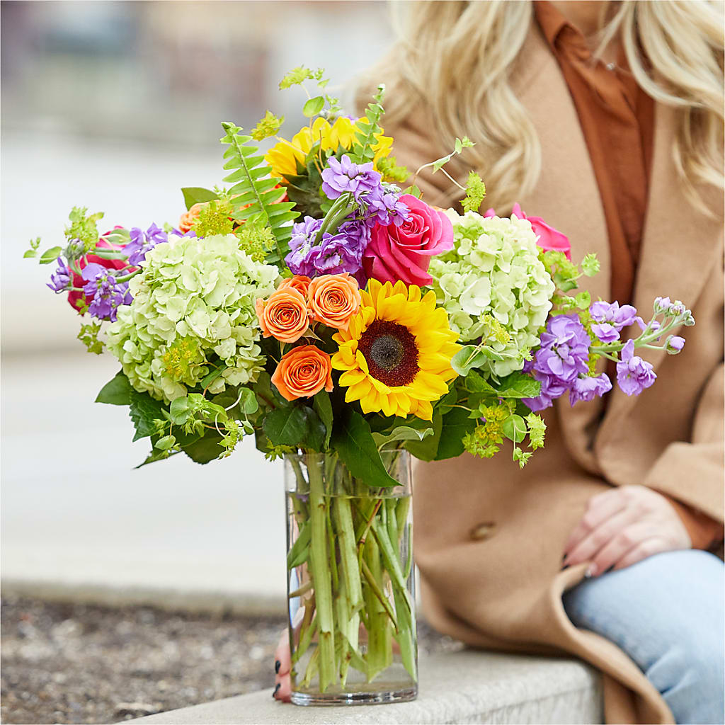Vibrant Greetings Bouquet – ILLUSIONS FLORAL & GIFTS LLC, Marshfield WI