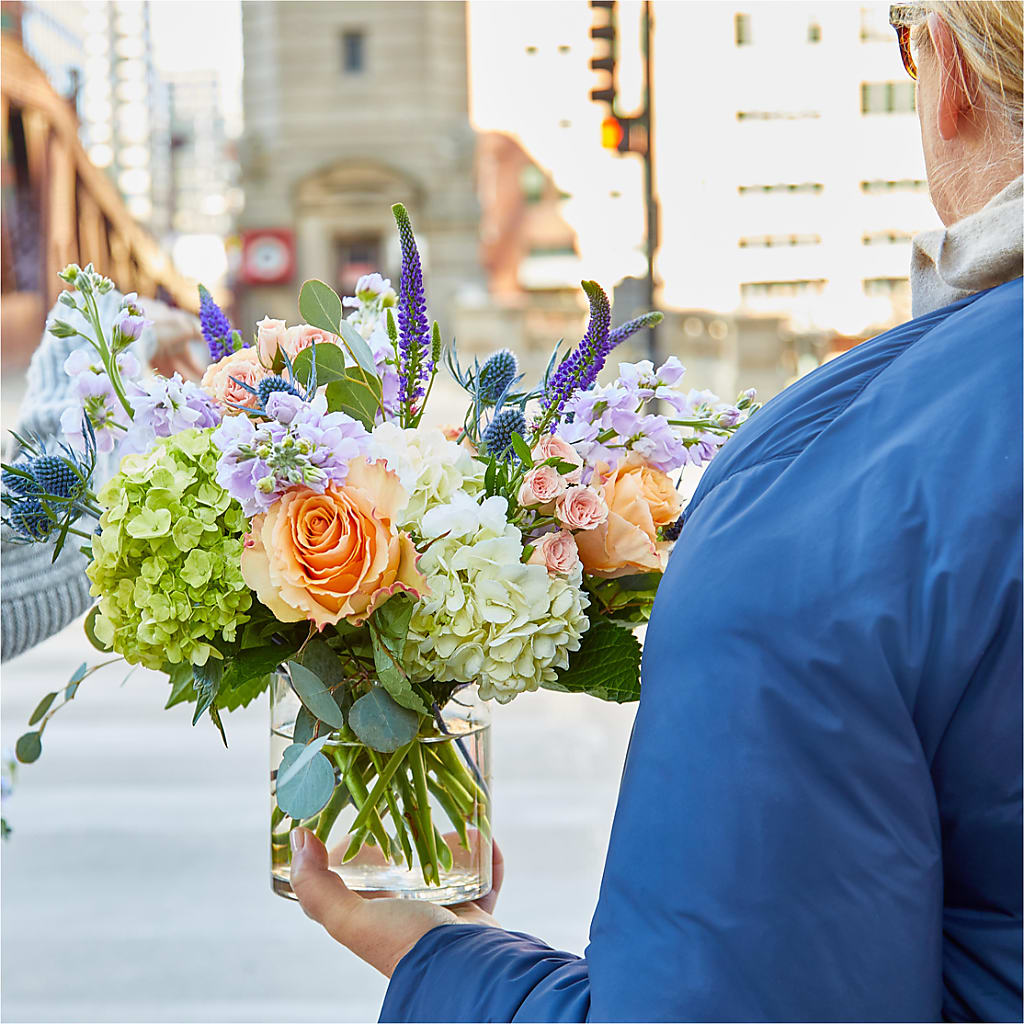 Porch Swing Bouquet – ILLUSIONS FLORAL & GIFTS LLC, Marshfield WI