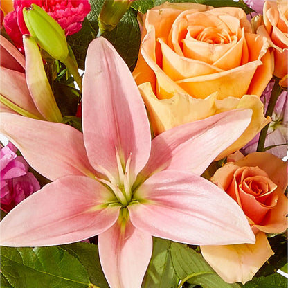 Bisous Bouquet – ILLUSIONS FLORAL & GIFTS LLC, Marshfield WI
