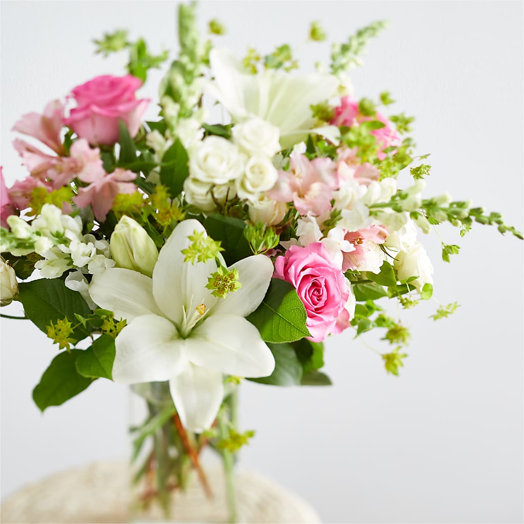 Fondly Bouquet – ILLUSIONS FLORAL & GIFTS LLC, Marshfield WI